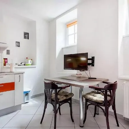 公寓 Fabrka 卢布尔雅那