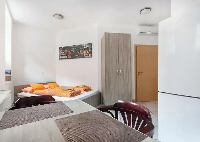 公寓 Fabrka 卢布尔雅那